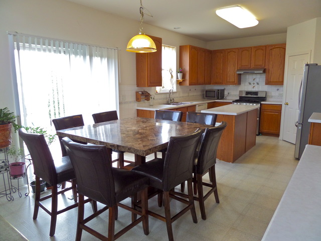 2774 Rourke Dr, Aurora, IL 60503 photo 4