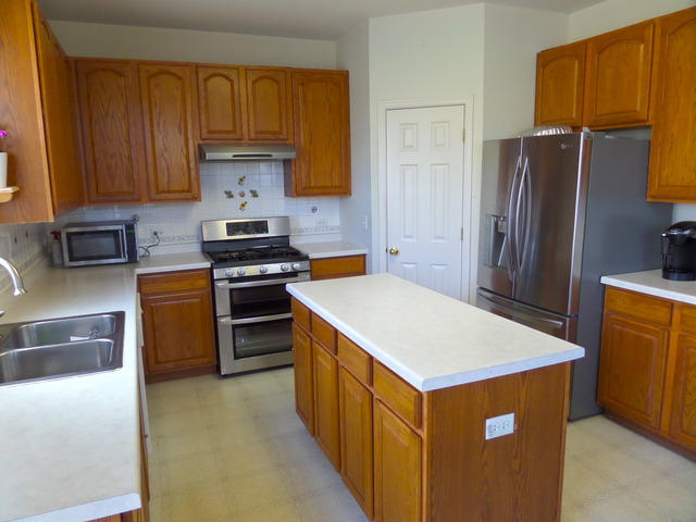 2774 Rourke Dr, Aurora, IL 60503 photo 6