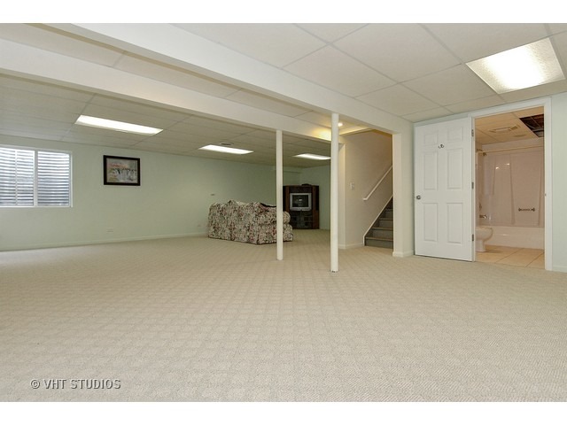 1279 Timberline Dr, Bartlett, IL 60103 photo 8
