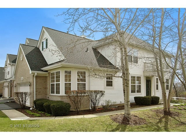 1279 Timberline Dr, Bartlett, IL 60103 photo 1