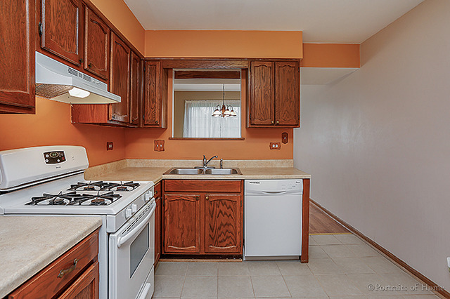 71 Morningside Dr, Roselle, IL 60172 photo 3