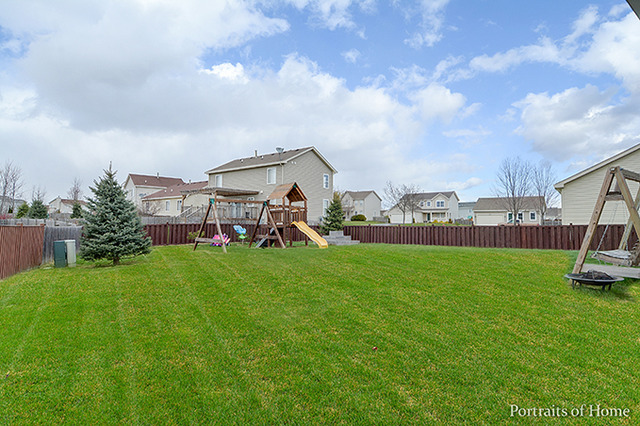 3811 Hoffman St, Plano, IL 60545 photo 4