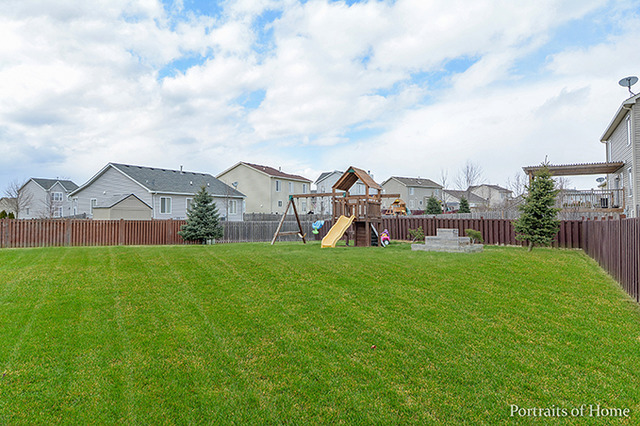 3811 Hoffman St, Plano, IL 60545 photo 5