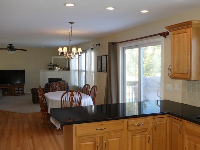 2616 Arbor Dr, Mchenry, IL 60050 photo 8