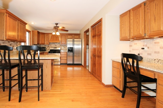 1940 Aspen Dr, Algonquin, IL 60102 photo 6