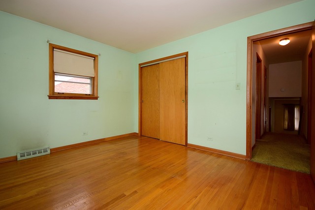 9130 Grant Ave, Brookfield, IL 60513 photo 9