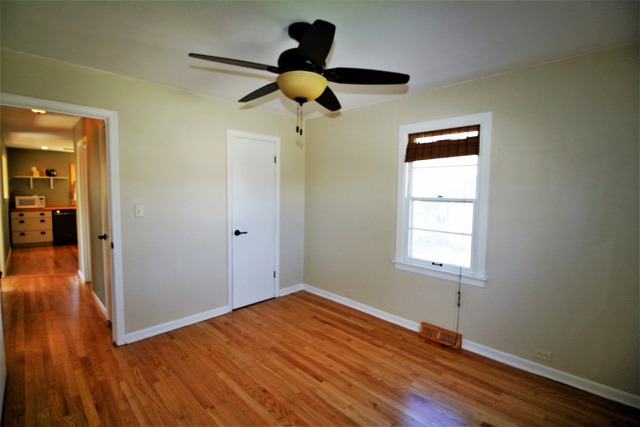 1925 Wilcox St, Crest Hill, IL 60403 photo 10