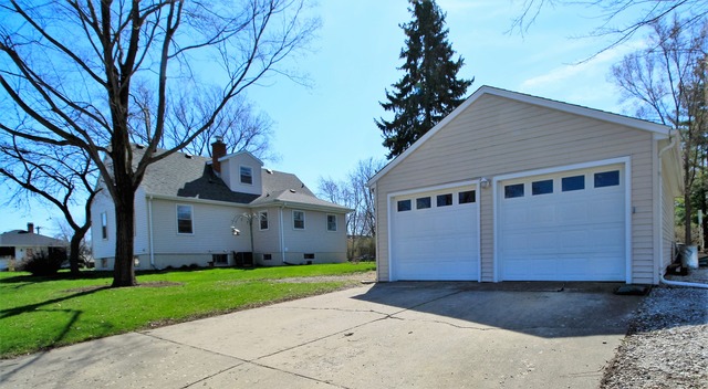 1925 Wilcox St, Crest Hill, IL 60403 photo 23