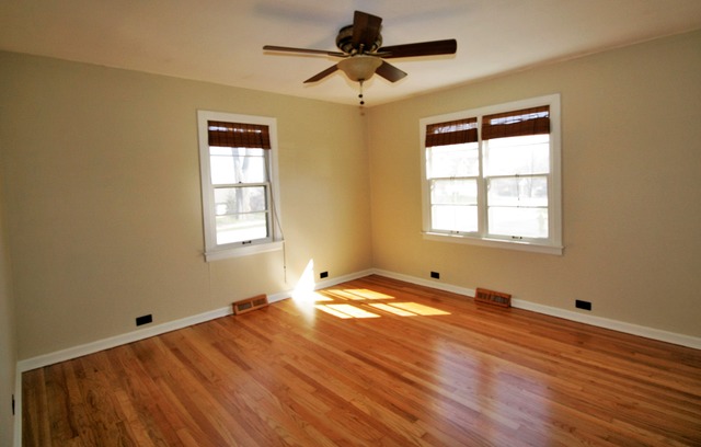 1925 Wilcox St, Crest Hill, IL 60403 photo 7