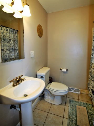 1925 Wilcox St, Crest Hill, IL 60403 photo 11