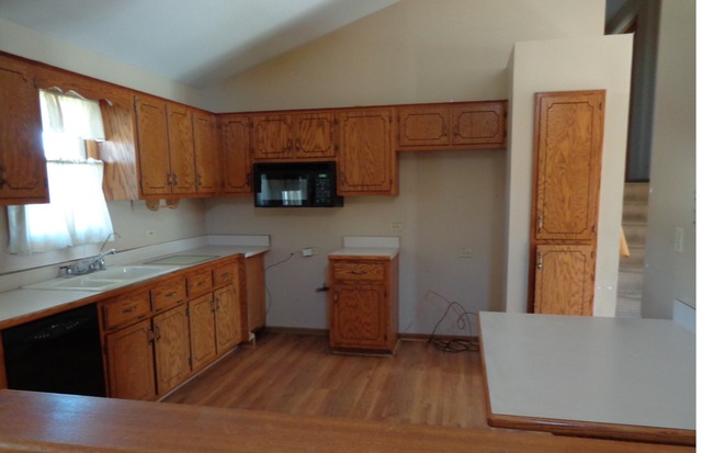 1106 Michael St, Lockport, IL 60441 photo 2