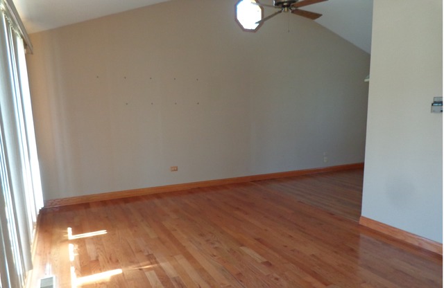 1106 Michael St, Lockport, IL 60441 photo 3