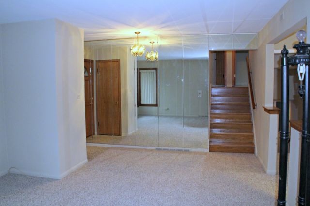 2437 Peter Rd, Des Plaines, IL 60018 photo 7