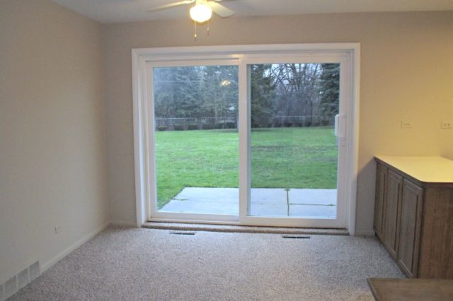 2437 Peter Rd, Des Plaines, IL 60018 photo 3