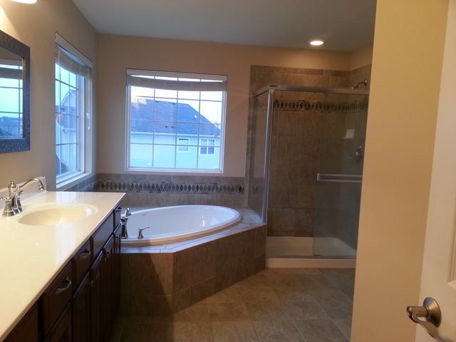 335 Weymouth Ave, Elgin, IL 60124 photo 15