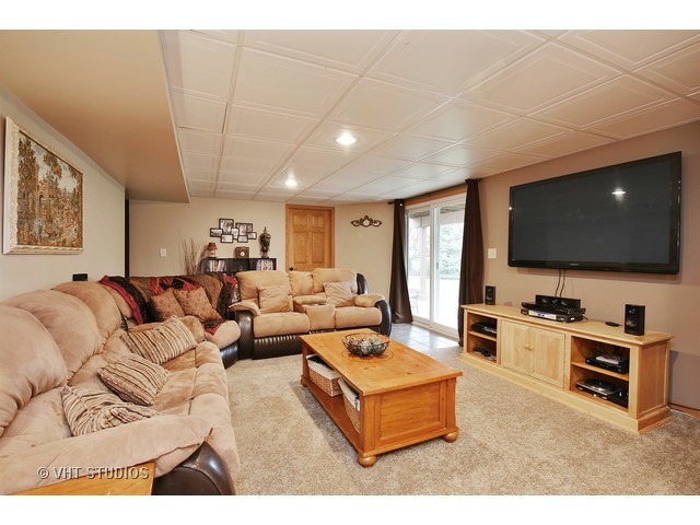 7 Driftwood Ct, Algonquin, IL 60102 photo 10