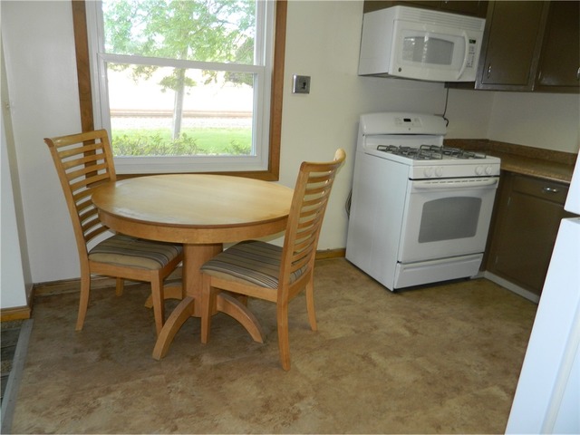 1333 E Oakton St, Des Plaines, IL 60018 photo 6