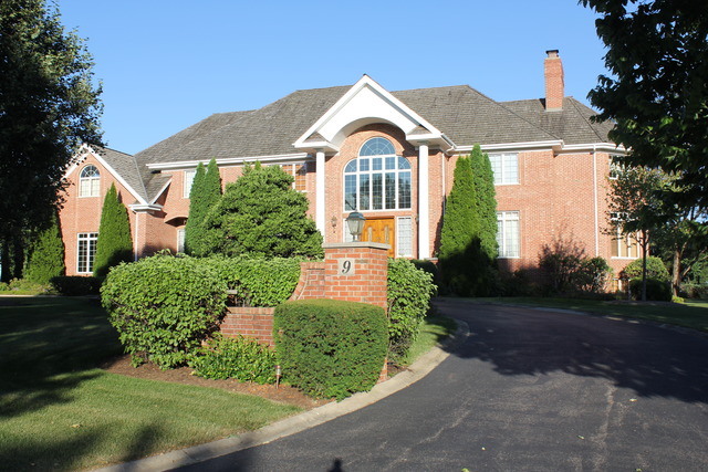 9 Cutters Run, Barrington, IL 60010 photo 1