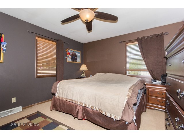 314 Windsor Dr, Ottawa, IL 61350 photo 7