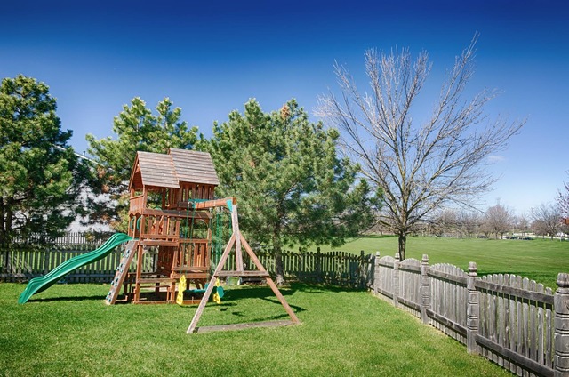 51 Dorsett Ct, Aurora, IL 60504 photo 24
