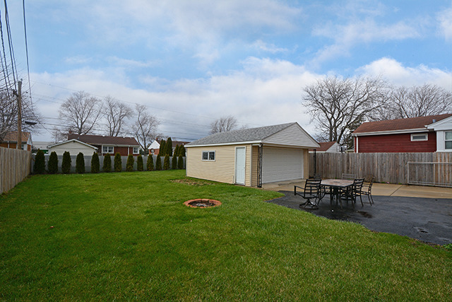 1338 S 6th Ave, Des Plaines, IL 60018 photo 23