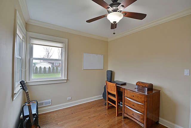 1338 S 6th Ave, Des Plaines, IL 60018 photo 16