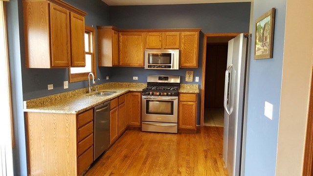 1708 Pine St, Spring Grove, IL 60081 photo 4