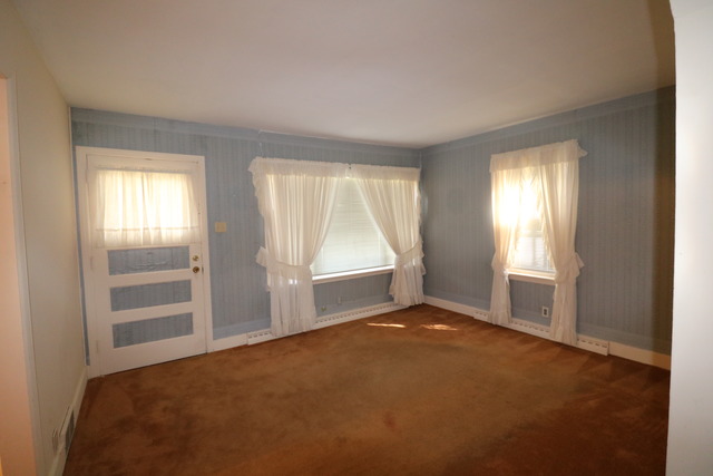 425 Table St, Lockport, IL 60441 photo 4