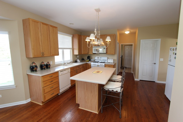 1910 Bison Ln, Mchenry, IL 60051 photo 10