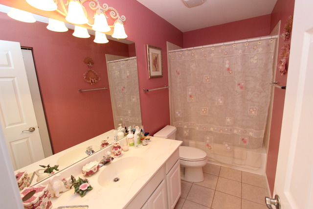 1910 Bison Ln, Mchenry, IL 60051 photo 17