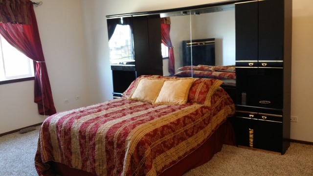 1185 W Dovington Dr, Hoffman Estates, IL 60169 photo 10