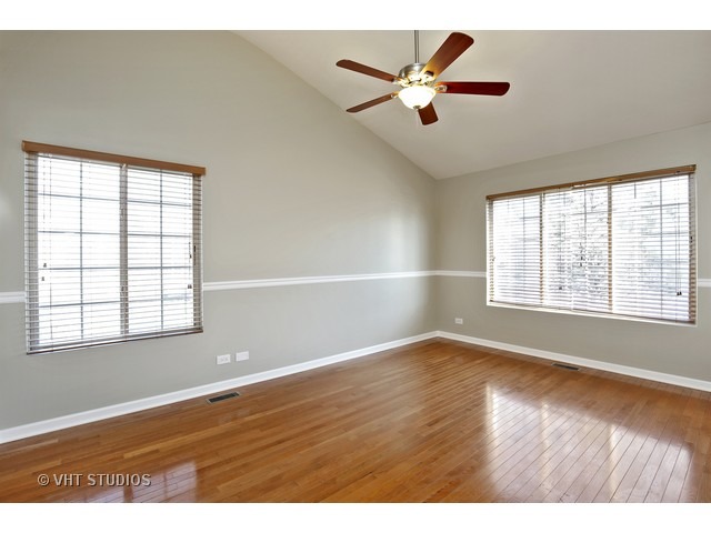 2318 Dawson Ln, Algonquin, IL 60102 photo 9