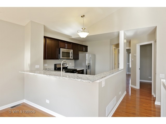 2318 Dawson Ln, Algonquin, IL 60102 photo 5