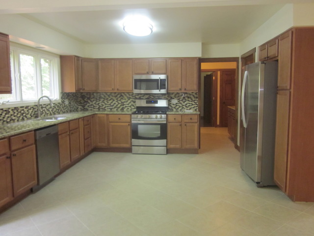 20701 Corinth Rd, Olympia Fields, IL 60461 photo 8