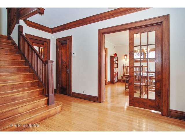 424 Selborne Rd, Riverside, IL 60546 photo 2