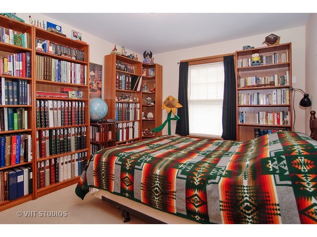 424 Selborne Rd, Riverside, IL 60546 photo 12