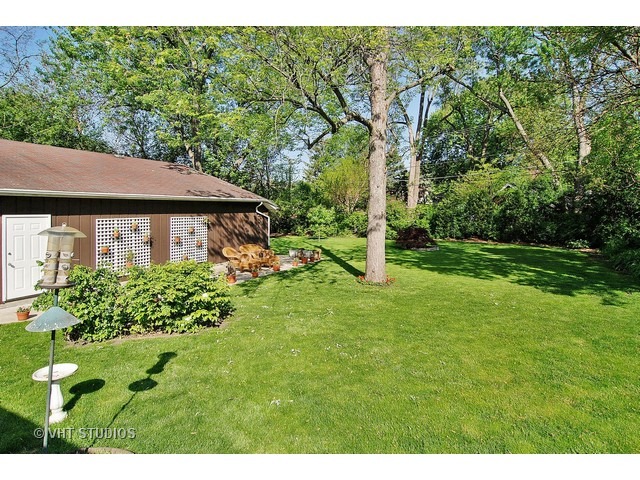 424 Selborne Rd, Riverside, IL 60546 photo 21