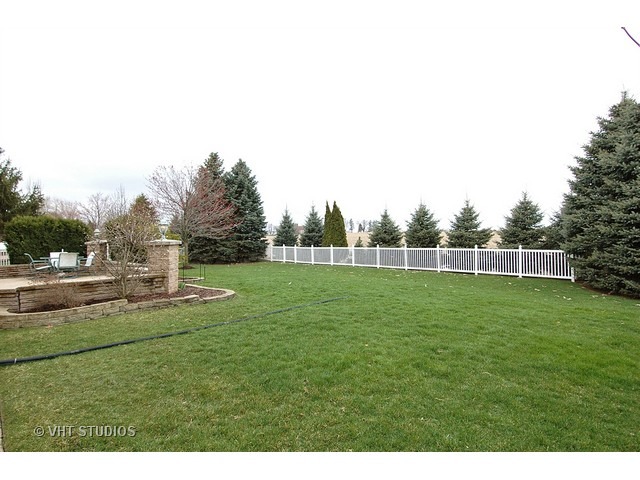 1240 Tunbridge Trl, Algonquin, IL 60102 photo 19