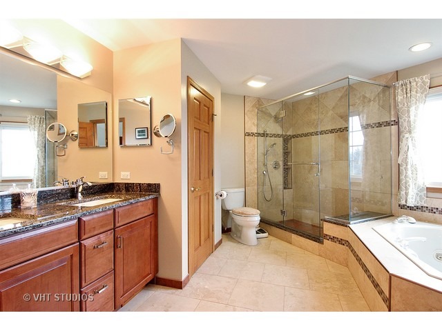 1240 Tunbridge Trl, Algonquin, IL 60102 photo 9