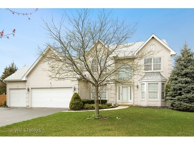 4 Brindlewood Ct, Algonquin, IL 60102 photo 1