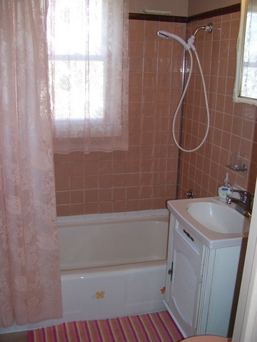 935 Walter Ave, Aurora, IL 60505 photo 8