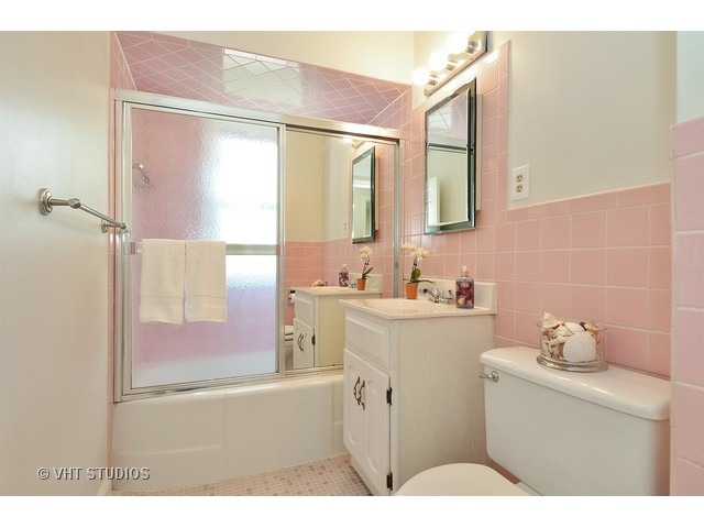 2557 Glenview Rd, Glenview, IL 60025 photo 12