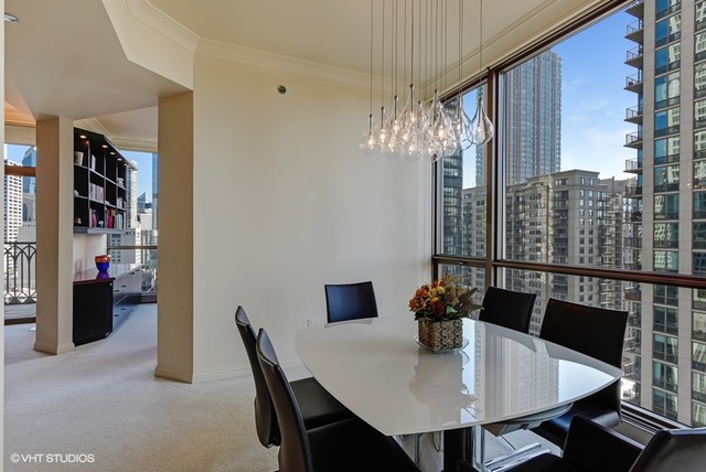21 E Huron St #2002, Chicago, IL 60611 photo 10