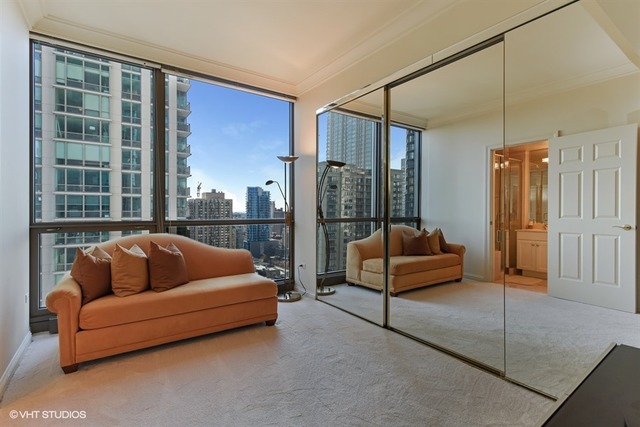 21 E Huron St #2002, Chicago, IL 60611 photo 15