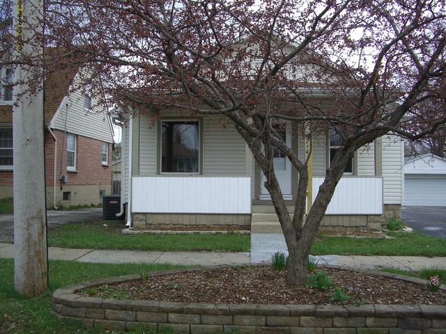 924 E Lake St, Aurora, IL 60506 photo 17
