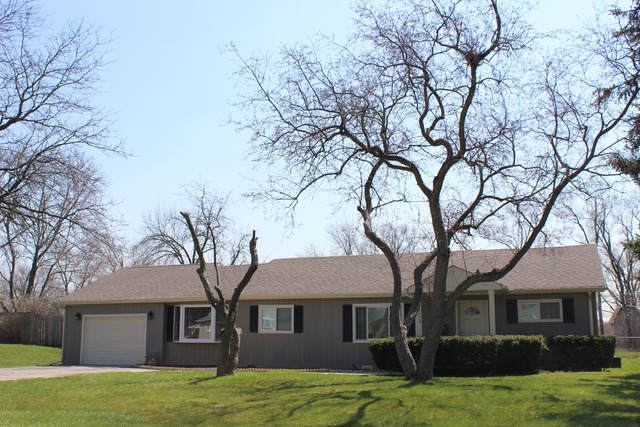 425 Aster Ln, Hoffman Estates, IL 60169 photo 3
