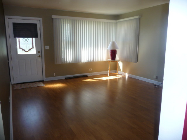 37 N Grant Dr, Addison, IL 60101 photo 3