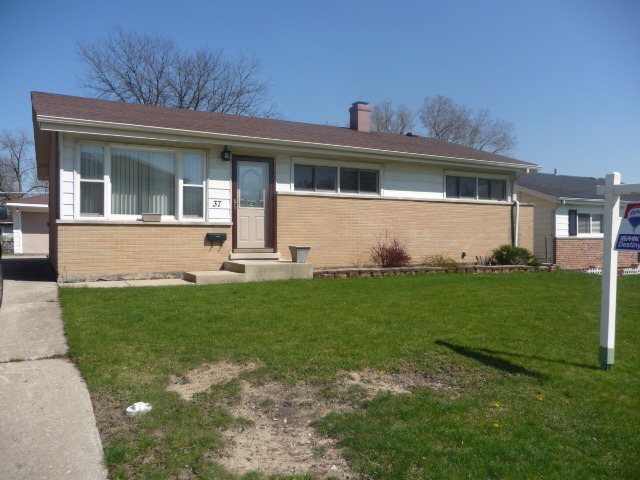 37 N Grant Dr, Addison, IL 60101 photo 1