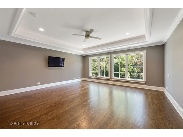 51 Briar Rd, Golf, IL 60029 photo 11