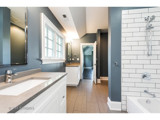 51 Briar Rd, Golf, IL 60029 photo 16